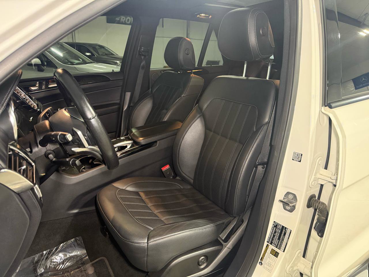 Used 2018 Mercedes-Benz GLE 43 AMG 4MATIC w/ Parking Assist Package image 9