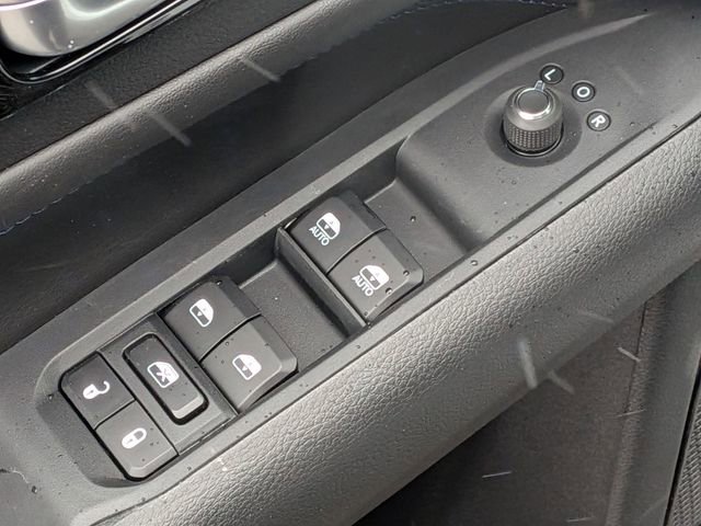 New 2026 Jeep Compass Latitude image 23