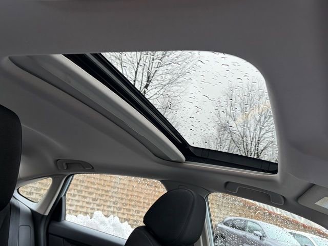 Certified 2023 Honda Civic EX image 29