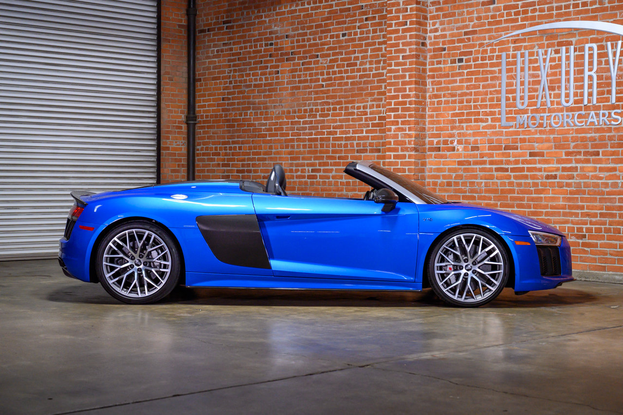 Used 2018 Audi R8 V10 plus image 11