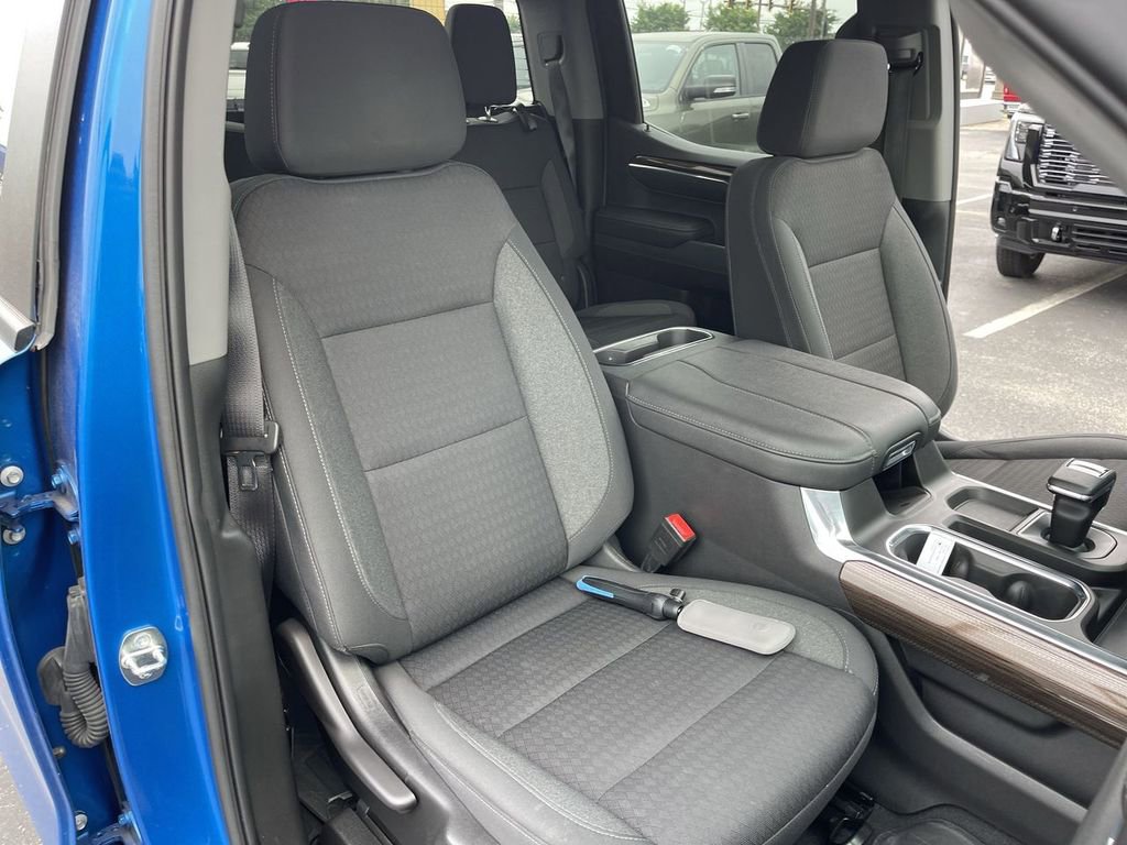 Used 2023 Chevrolet Silverado 1500 RST image 23