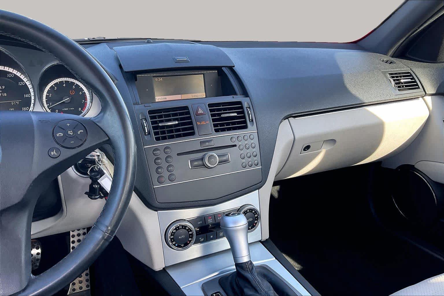 Used 2011 Mercedes-Benz C 300 Sedan image 6