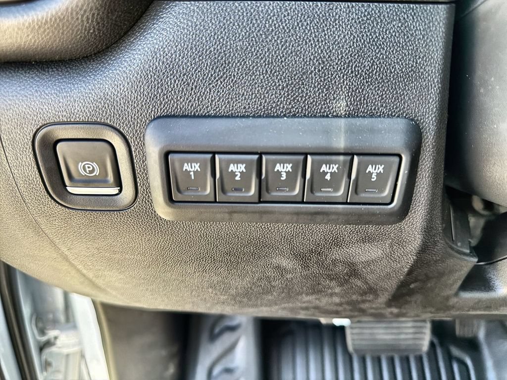 New 2025 Chevrolet Silverado 3500 W/T w/ WT Convenience Package RWD image 18