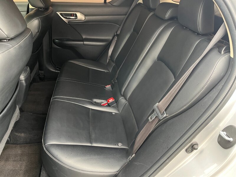 Used 2016 Lexus CT 200h FWD image 11