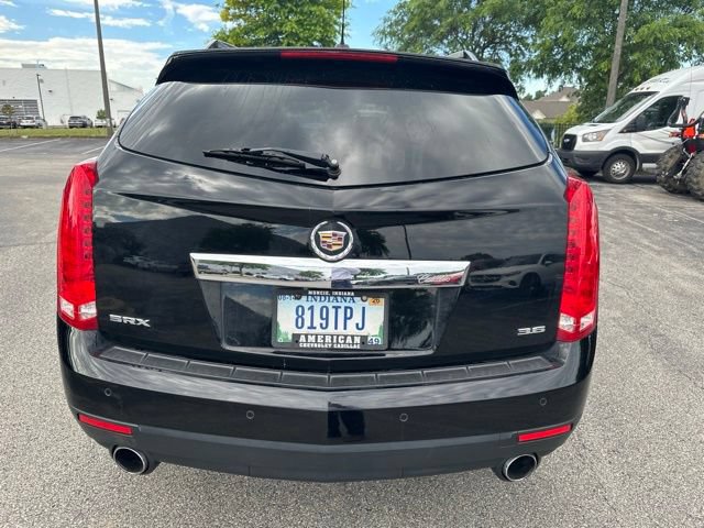 Used 2015 Cadillac SRX Luxury w/ Driver Awareness Package FWD image 4