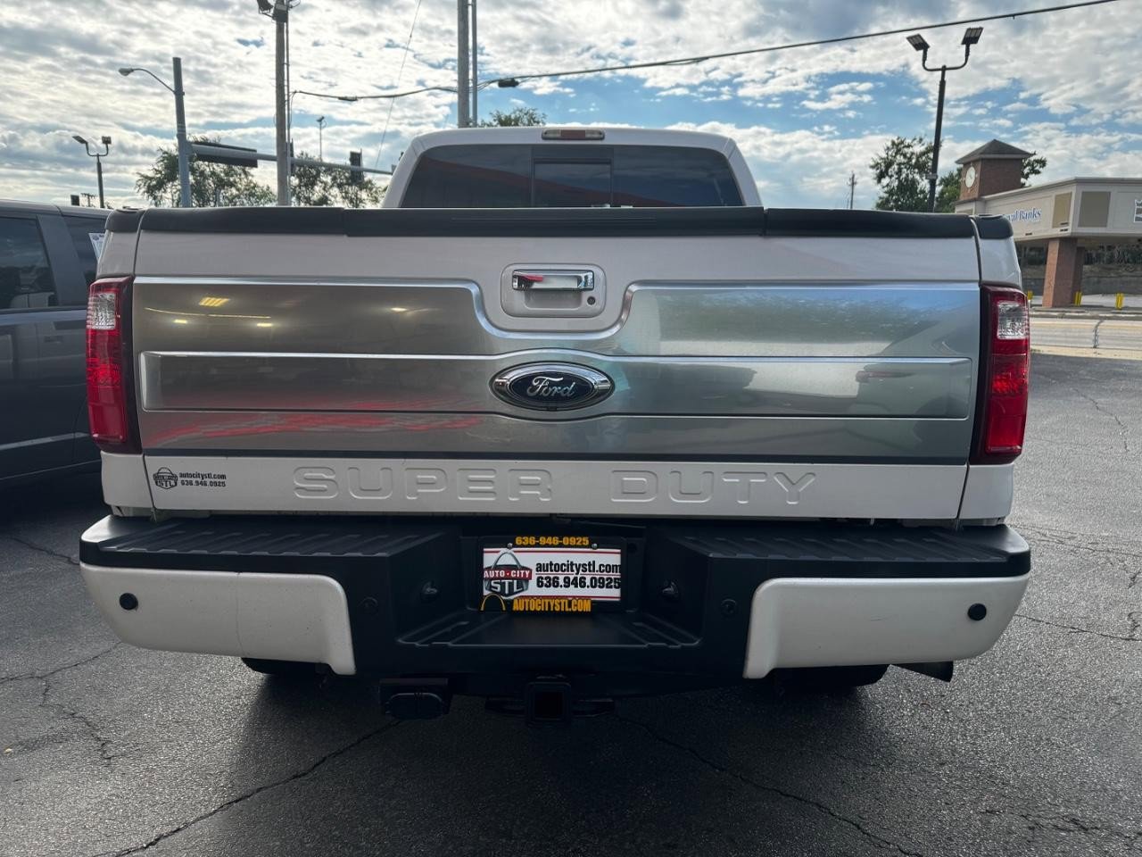 Used 2015 Ford F250 Platinum w/ FX4 Off-Road Package image 6