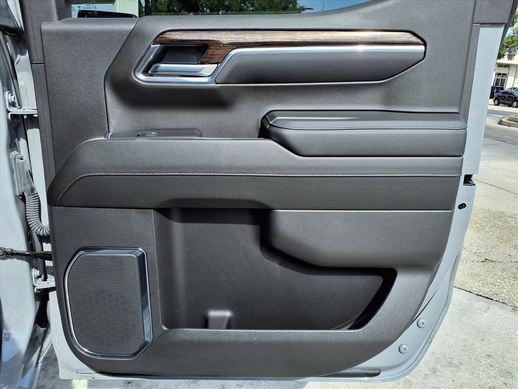 Used 2024 GMC Sierra 1500 Elevation RWD image 12