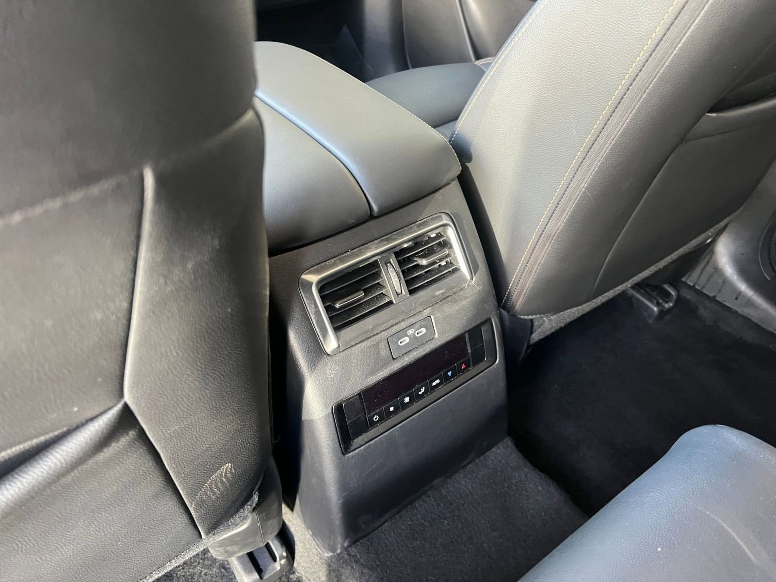 Used 2025 MAZDA CX-90 3.3 Turbo w/ Preferred Package image 25