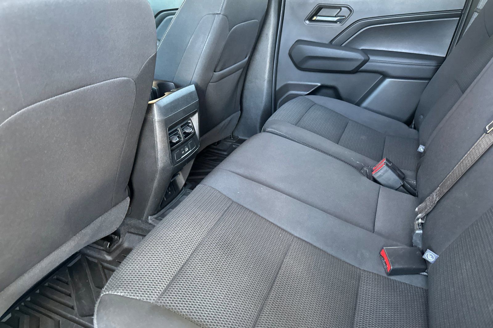 Used 2023 GMC Canyon Elevation w/ Convenience Package AWD/4WD image 12
