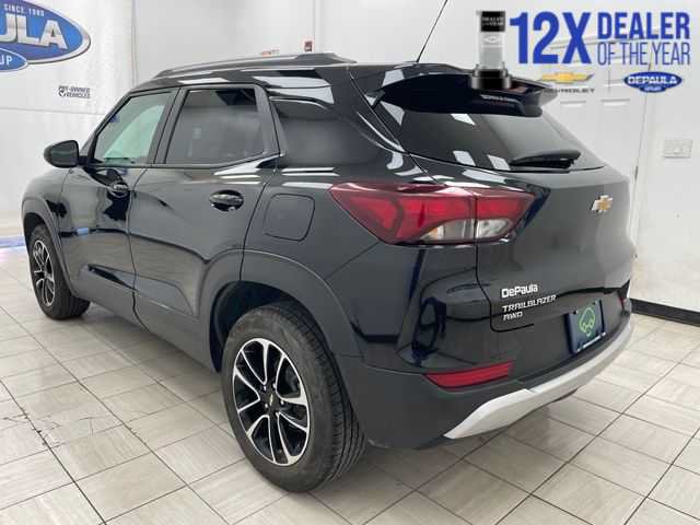 Certified 2024 Chevrolet TrailBlazer LT AWD/4WD image 17