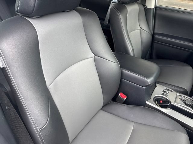 Used 2024 Toyota 4Runner SR5 Premium w/ Moonroof Package AWD/4WD image 17
