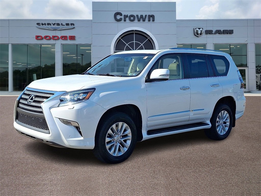Used 2019 Lexus GX 460 image 3