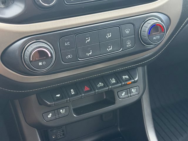 Certified 2022 GMC Canyon Denali w/ Denali Black Edition Package RWD image 23