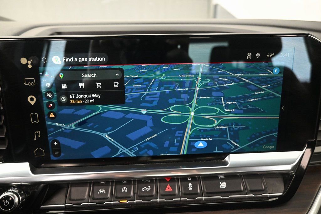 Used 2025 GMC Sierra 1500 SLT image 5