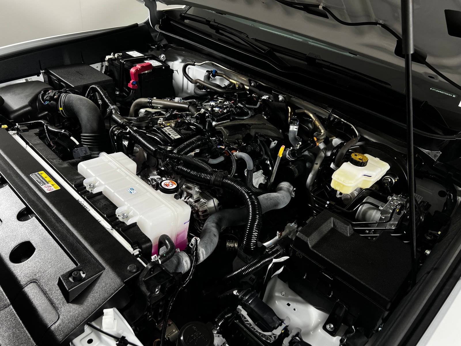 Used 2025 Toyota Tacoma SR RWD image 11