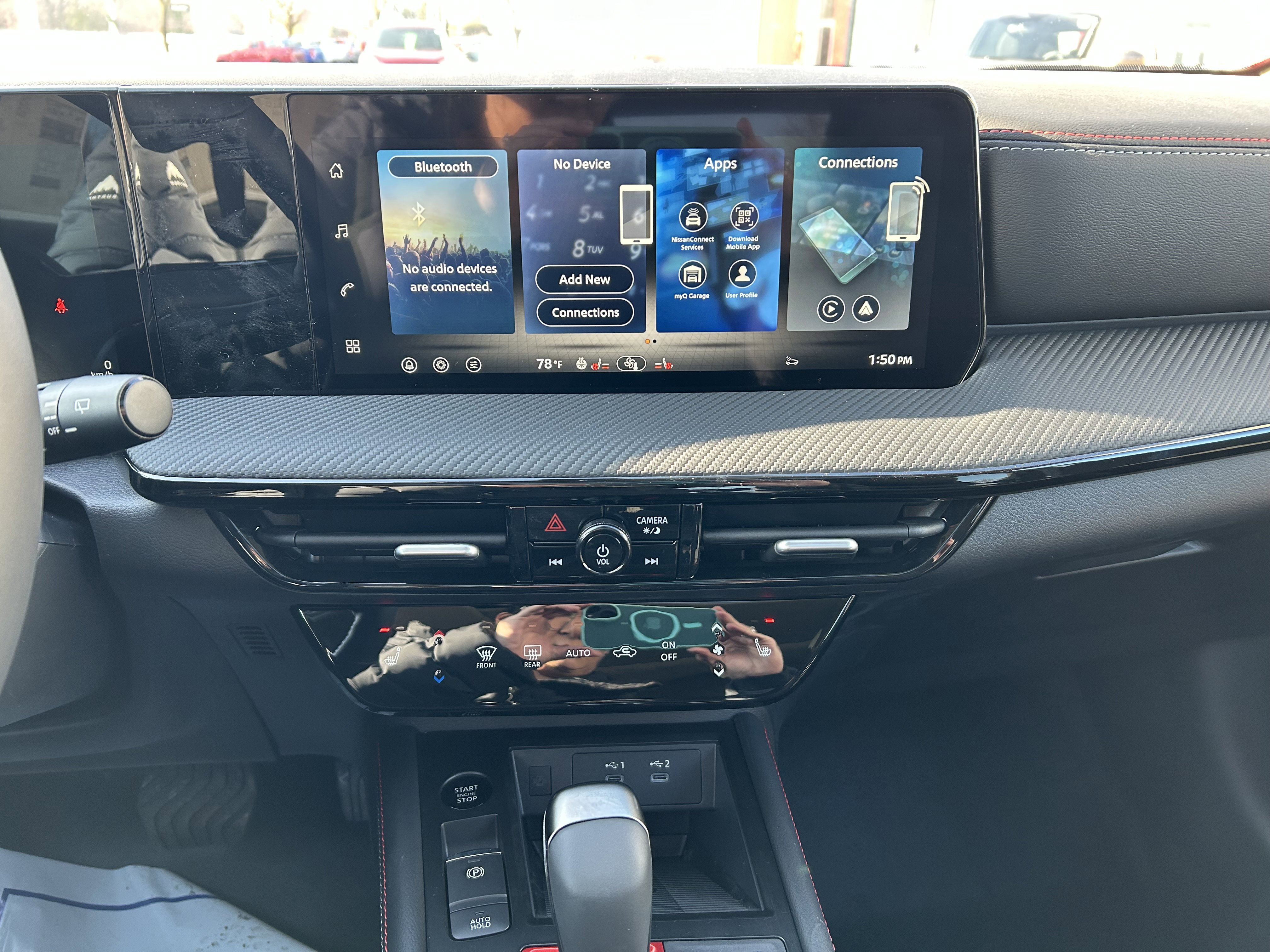New 2026 Nissan Kicks SR w/ SR Premium Package AWD/4WD image 16