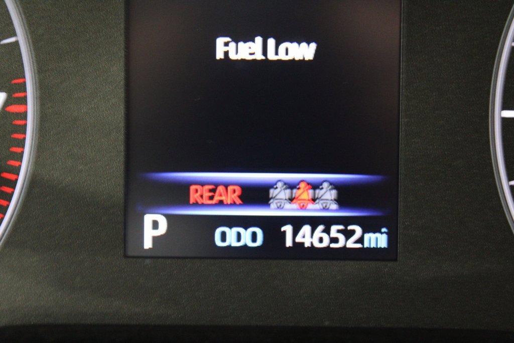 Used 2024 Toyota Corolla SE image 33