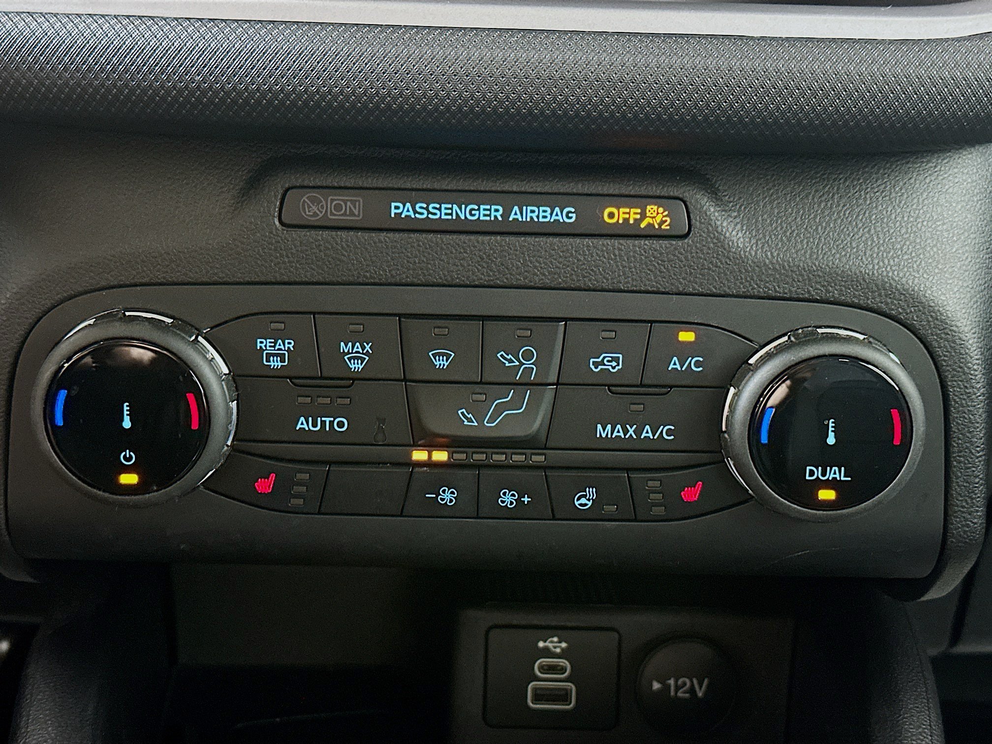 Used 2023 Ford Bronco Sport Outer Banks w/ Tech Package AWD/4WD image 16