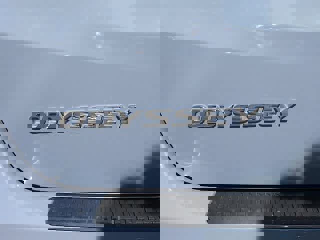 New 2026 Honda Odyssey Touring image 7