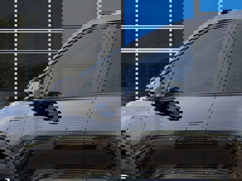 New 2026 Chevrolet Equinox EV LT image 12