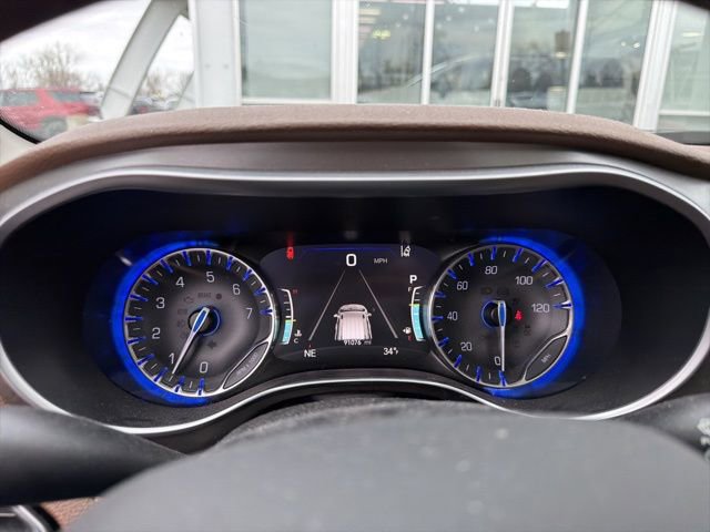 Used 2019 Chrysler Pacifica Limited w/ Advanced Safetytec Group