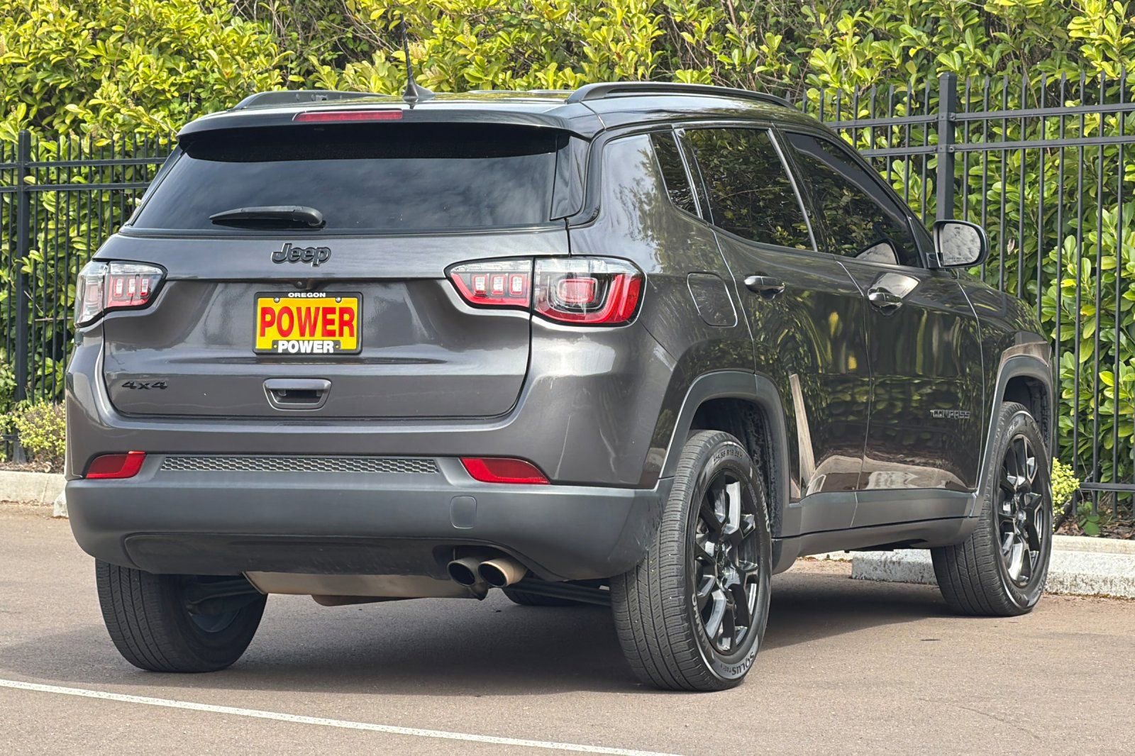 Used 2022 Jeep Compass Altitude w/ Convenience Group image 4