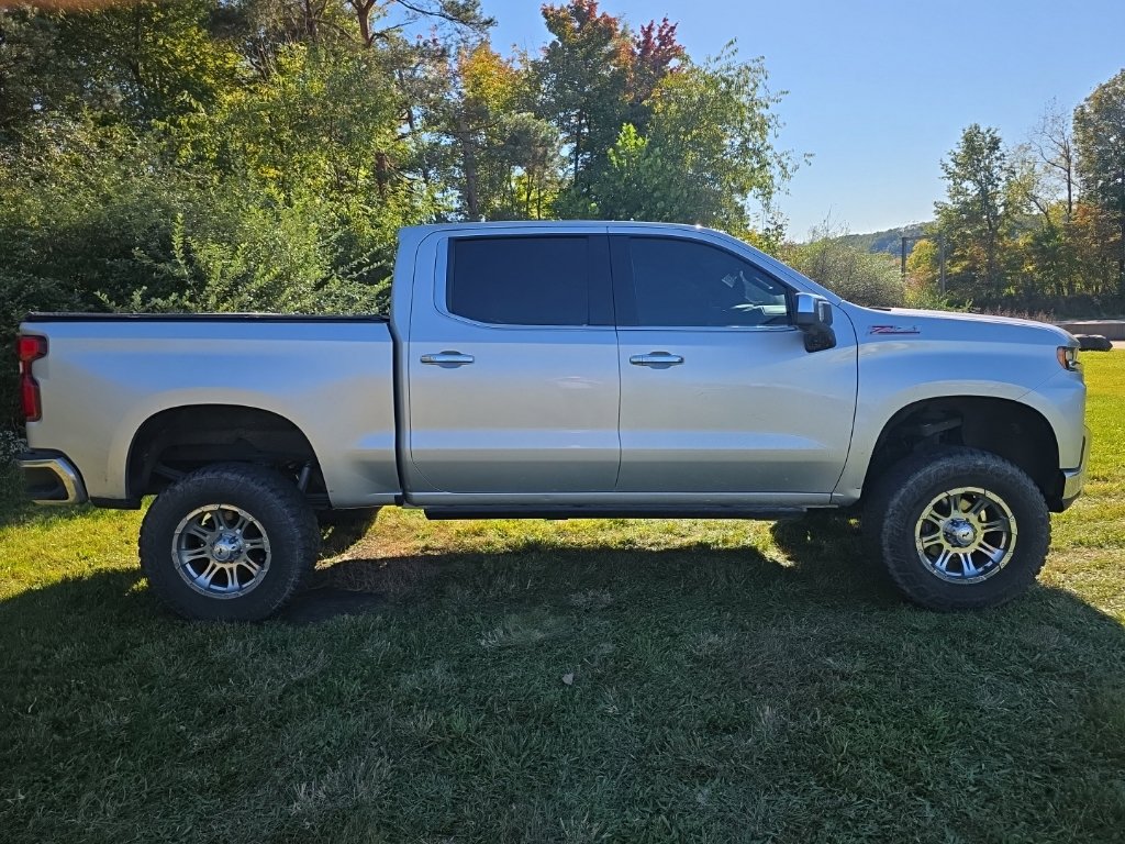 Used 2019 Chevrolet Silverado 1500 LTZ w/ LTZ Premium Package AWD/4WD image 9