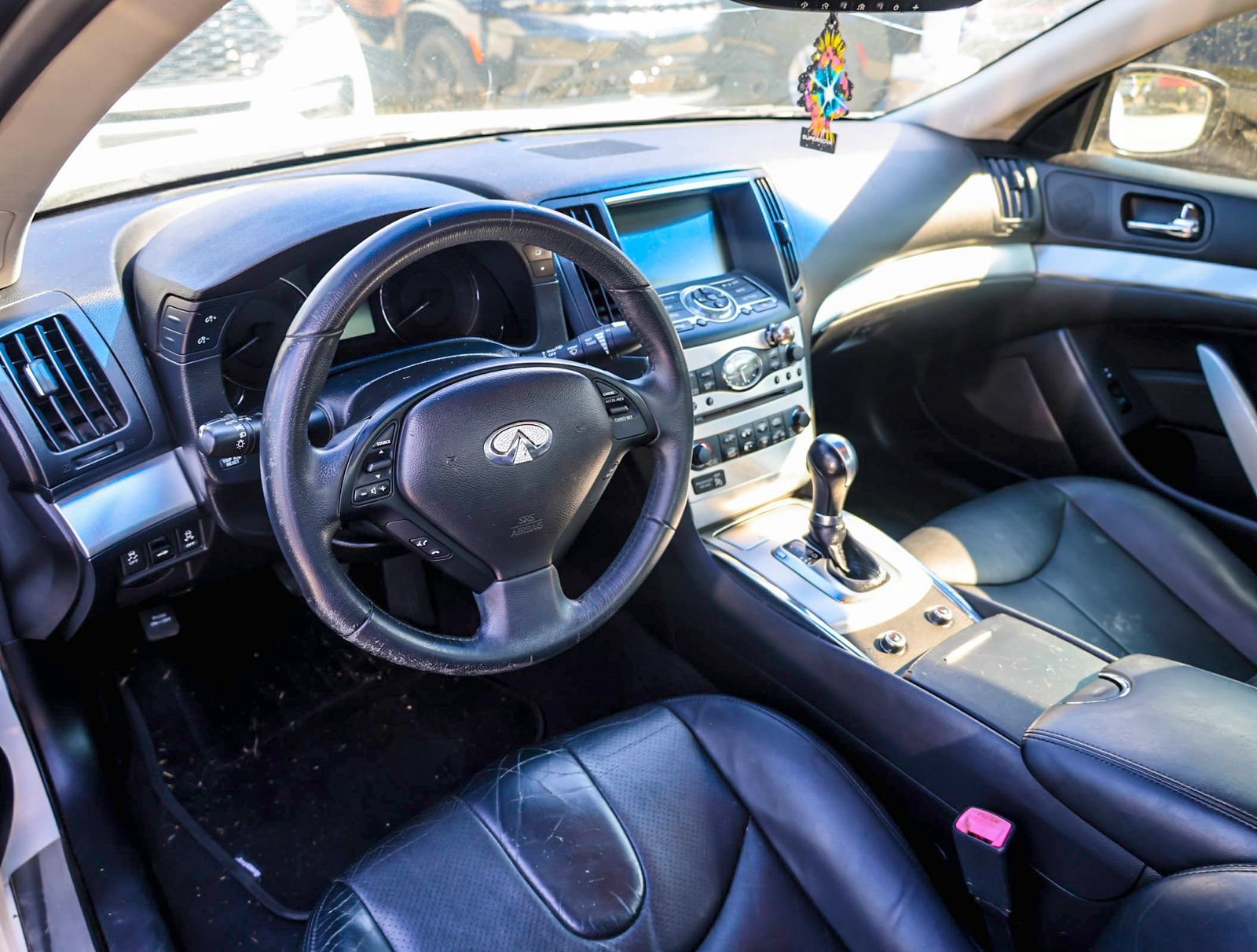 Used 2014 INFINITI Q60 Journey w/ Premium Package RWD image 3