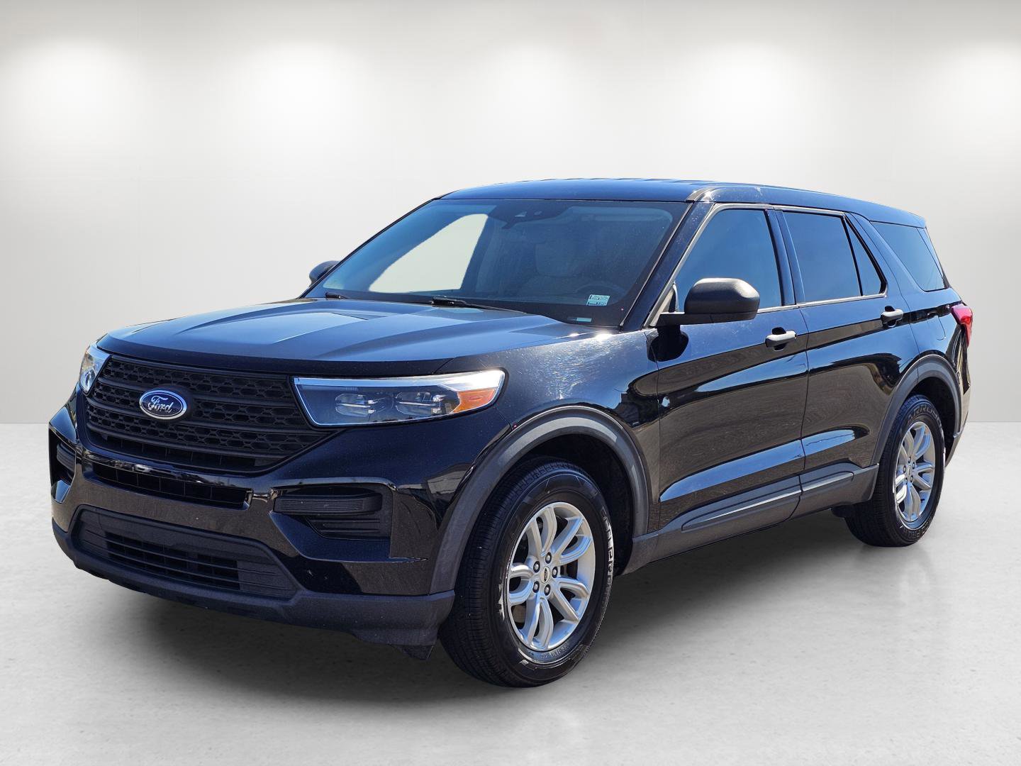 Used 2021 Ford Explorer 2WD image 1