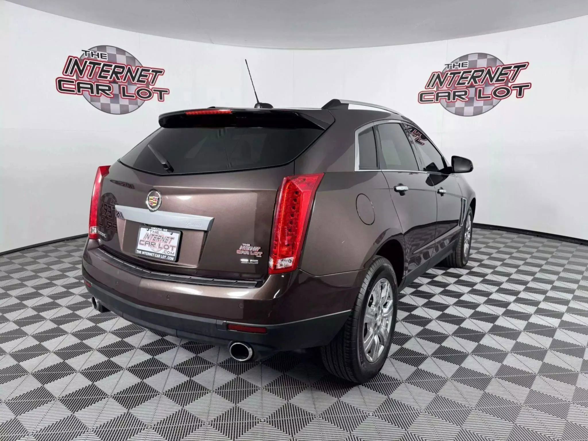 Used 2016 Cadillac SRX Luxury w/ Driver Awareness Package image 7