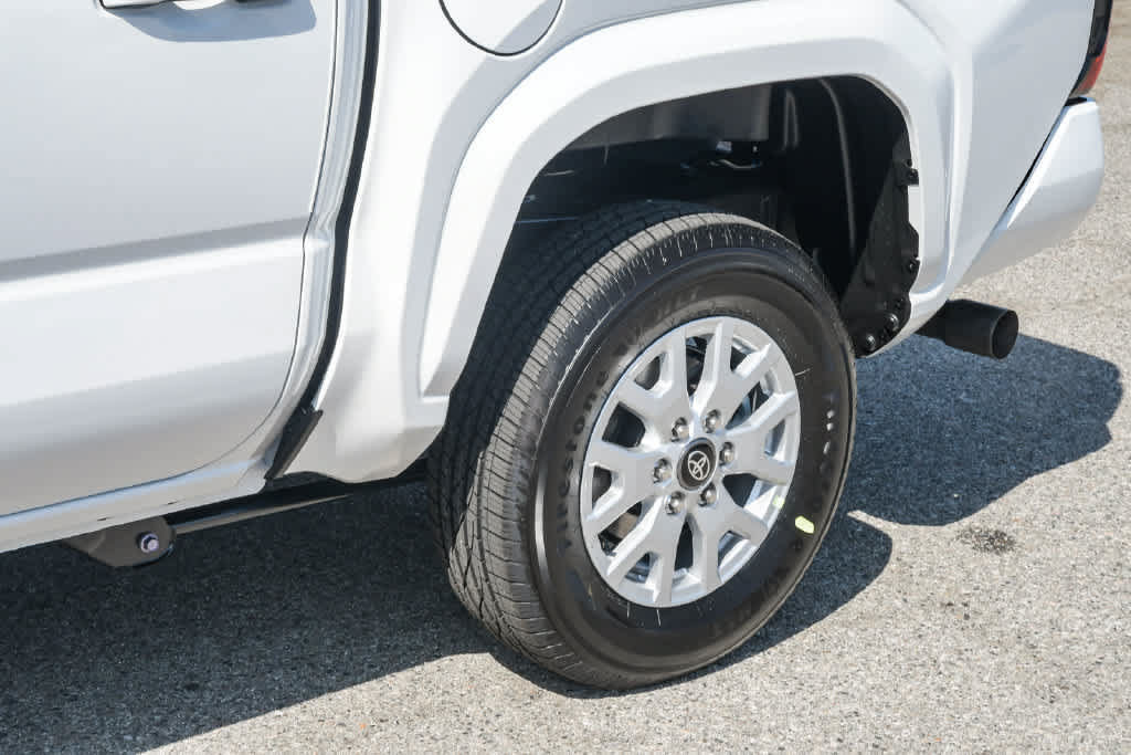 New 2026 Toyota Tacoma SR5 AWD/4WD image 11
