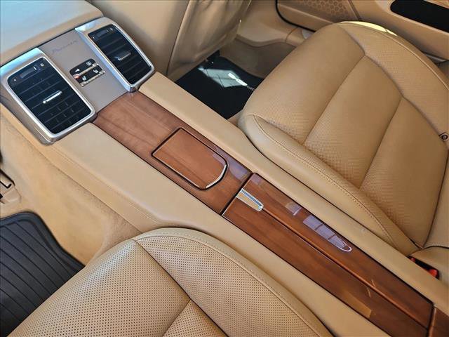 Used 2010 Porsche Panamera Turbo AWD/4WD image 18