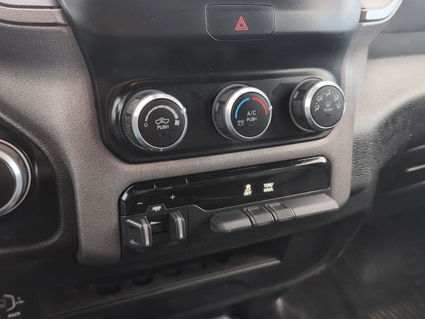 Used 2022 RAM 2500 Tradesman w/ Bed Utility Group image 32