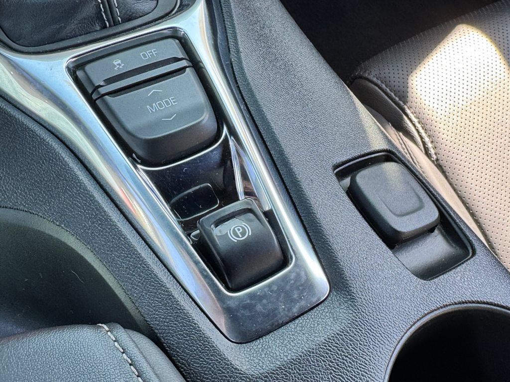 Used 2021 Chevrolet Camaro SS w/ Redline Edition RWD image 22