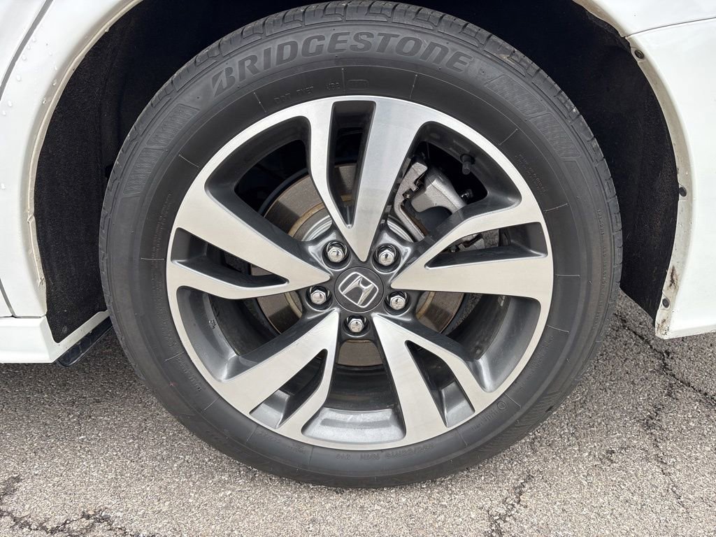 Used 2023 Honda Odyssey Touring image 8