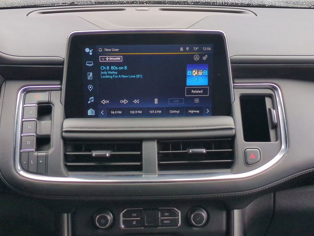 Used 2024 Chevrolet Suburban LT image 17