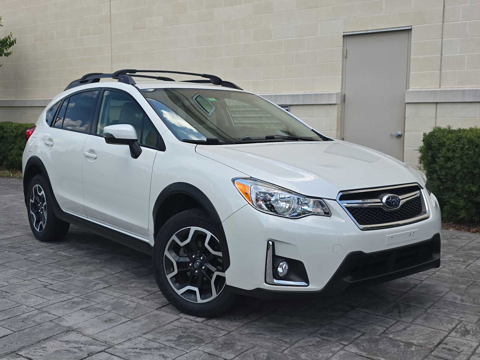 Used 2016 Subaru Crosstrek 2.0i Limited w/ Popular Package #2 AWD/4WD image 26