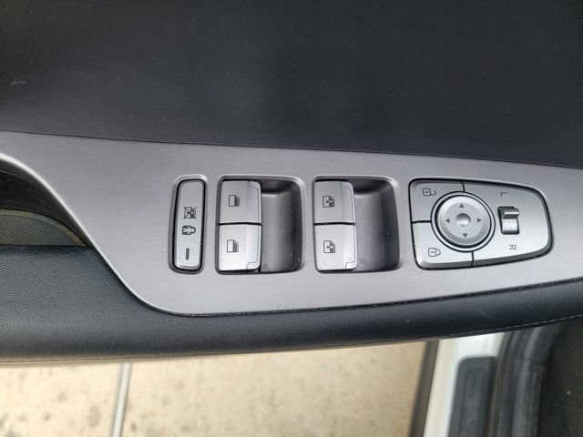 Used 2023 Hyundai Palisade SEL FWD image 17
