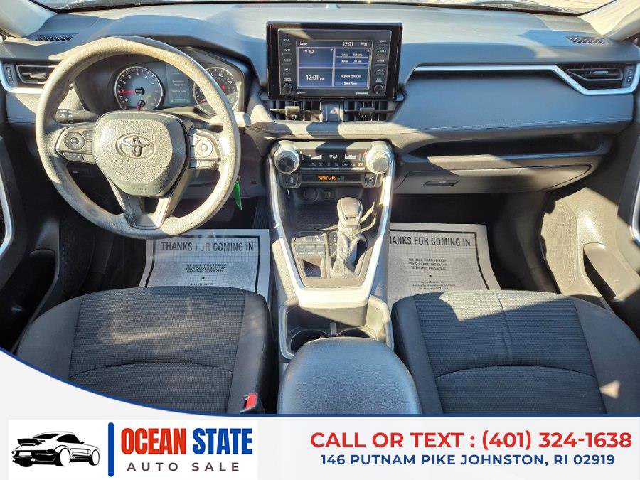 Used 2022 Toyota RAV4 LE image 16