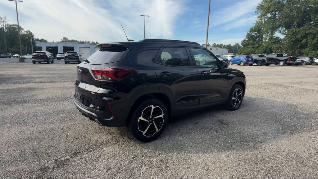 Used 2022 Chevrolet TrailBlazer RS FWD image 8
