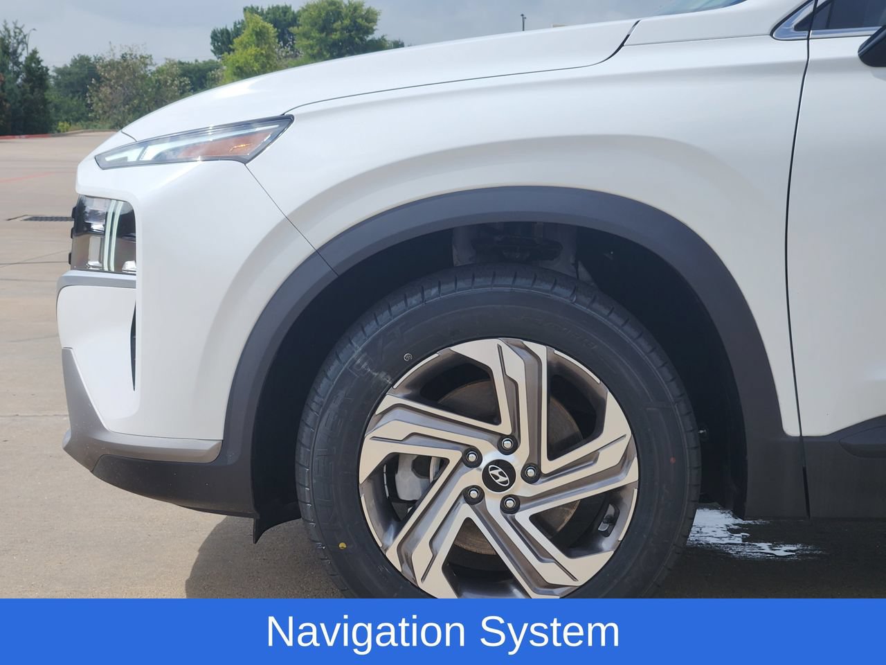 Certified 2023 Hyundai Santa Fe SEL w/ Cargo Package FWD image 7