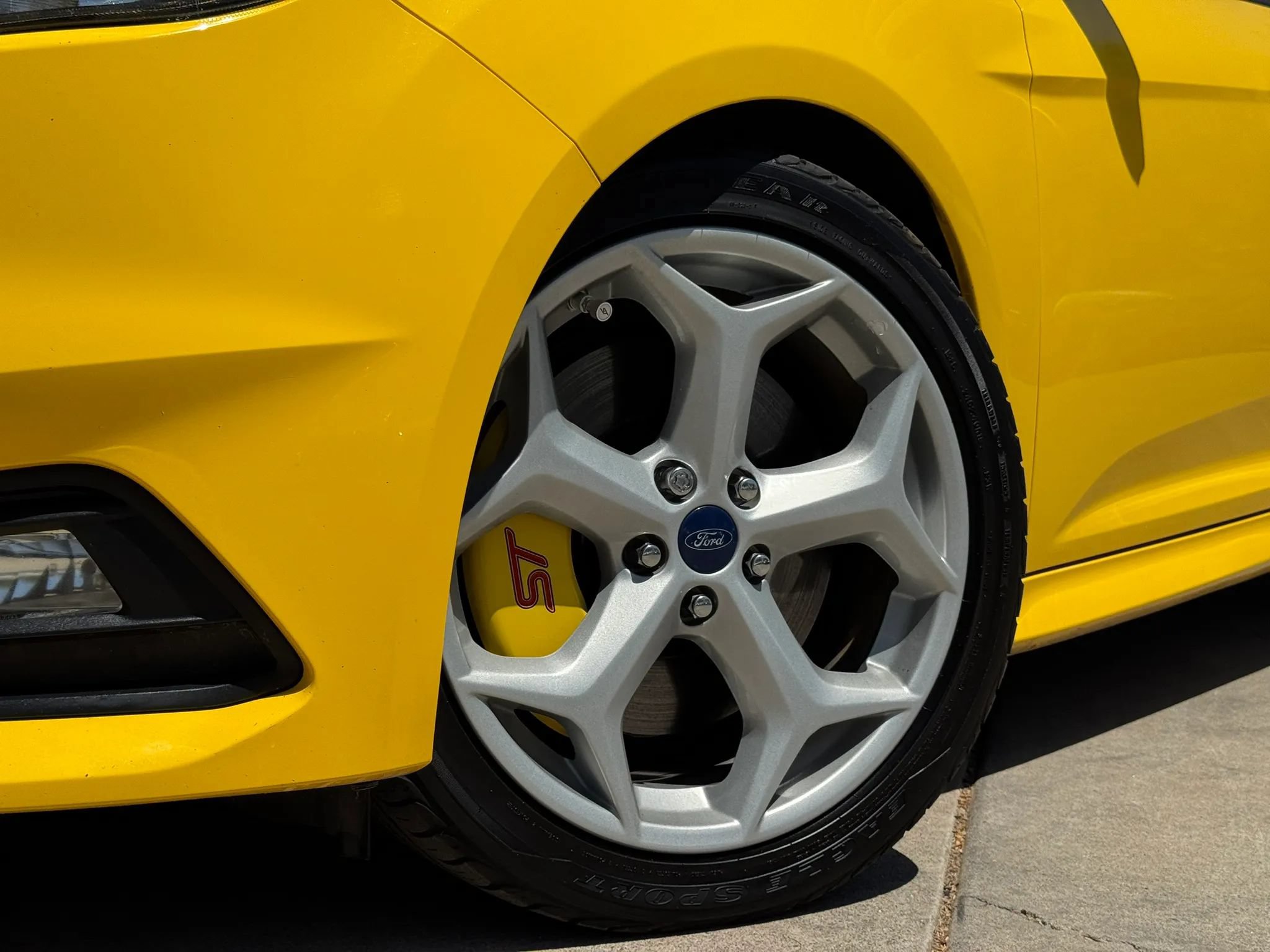 Used 2017 Ford Focus ST FWD image 53