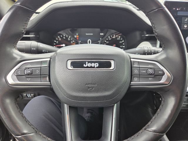 Used 2023 Jeep Compass Limited AWD/4WD image 17