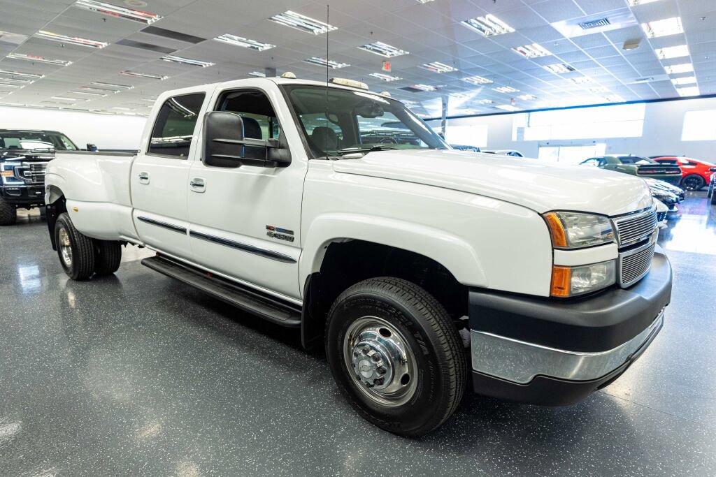 Used 2006 Chevrolet Silverado 3500 LT RWD image 4