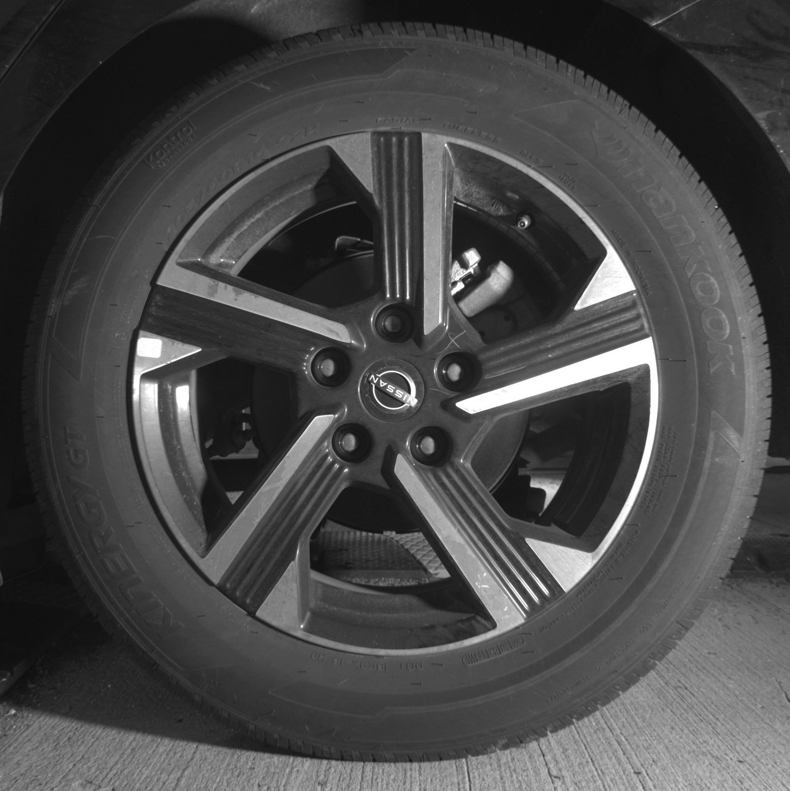 Used 2025 Nissan Sentra SV image 14