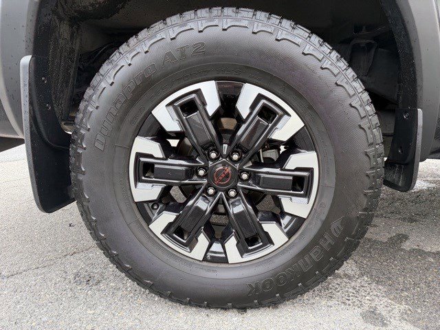 Used 2024 Nissan Frontier PRO-4X w/ Technology Package image 22