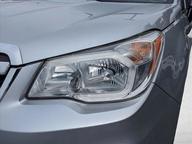 Used 2015 Subaru Forester 2.5i Touring w/ Eyesight & Navigation System AWD/4WD image 2