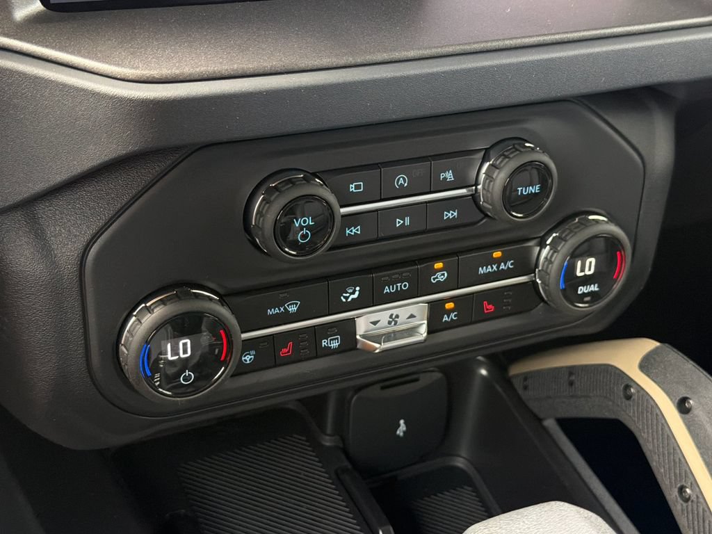 New 2026 Ford Bronco Badlands AWD/4WD image 20