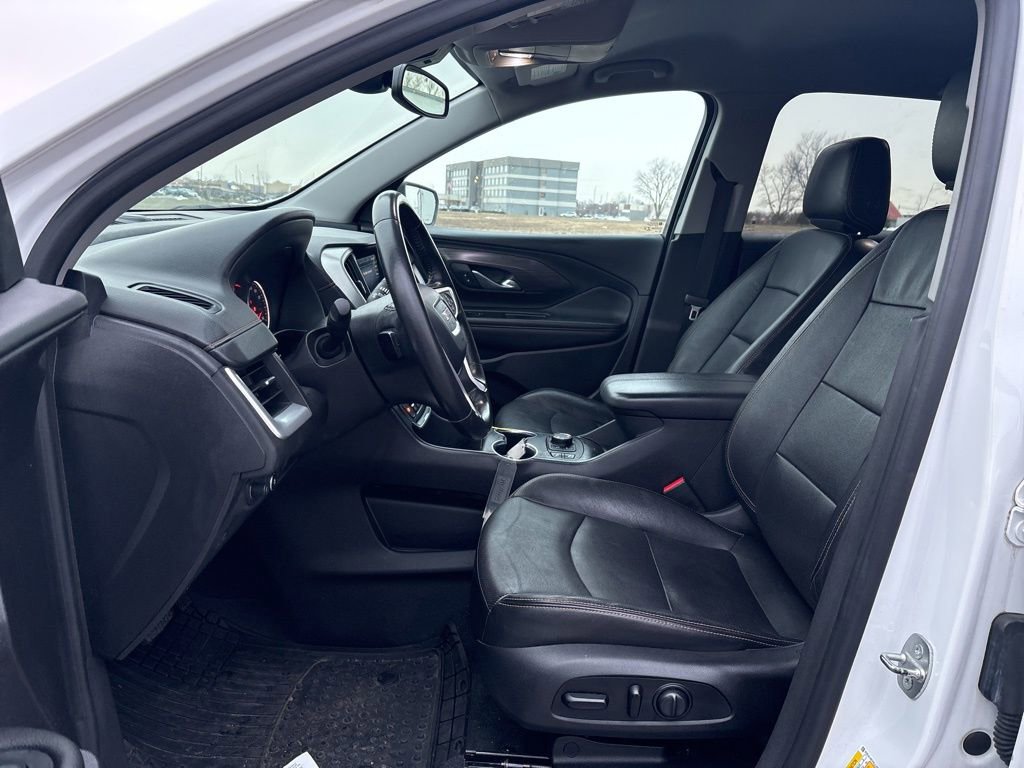Used 2020 GMC Terrain SLT image 14