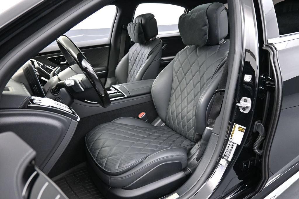 Used 2026 Mercedes-Benz S 580 4MATIC Sedan image 5